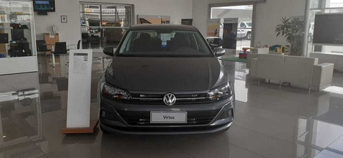 Volkswagen Virtus Trendline (migi)