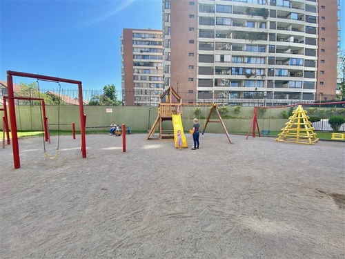 Departamento En Venta De 3 Dorm. En Vitacura