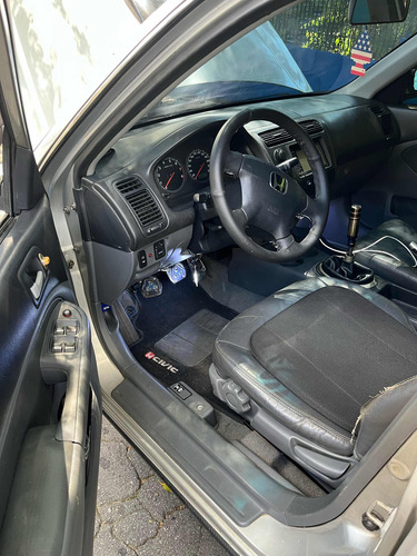 Honda Civic 1.7 Lx 4p
