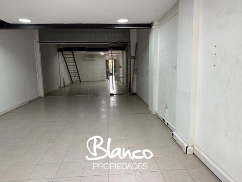 Local En Venta En Pilar, G.b.a. Zona Norte, Argentina