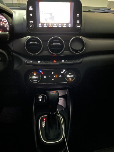 Fiat Cronos Precision At6