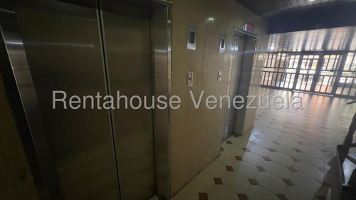 Montalbán Ii, Apartamento En Venta, #25-15851 Cuenta Con 2hab, 3 Baños, Estacionamiento, Tanque Interno De Agua