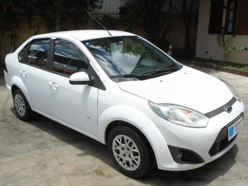 Ford Fiesta Sedan Se 1.6 8v Flex Completo
