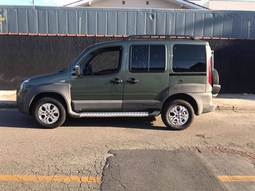 Fiat Doblo 1.8 16v Adventure Flex 5p 2012