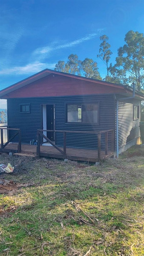 Casa En Venta De 2 Dorm. En Valdivia