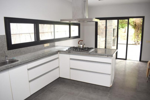 Imagen 11 de 15 de Espectacular Casa Super Moderna En Lomas De La Tahona