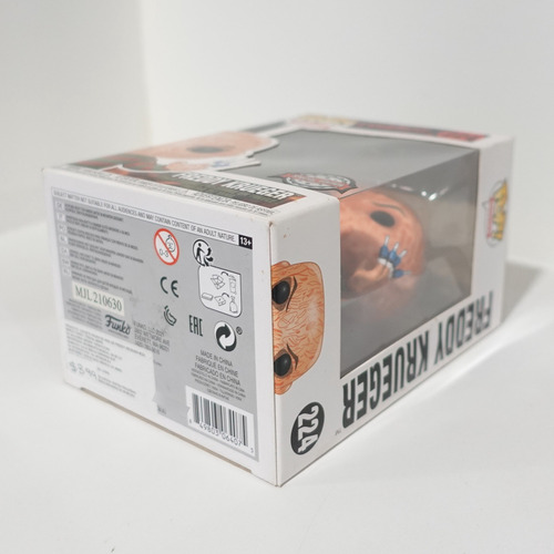 Funko Pop! Nightmare On Elm Street - Freddy Krueger 224 (Usado)