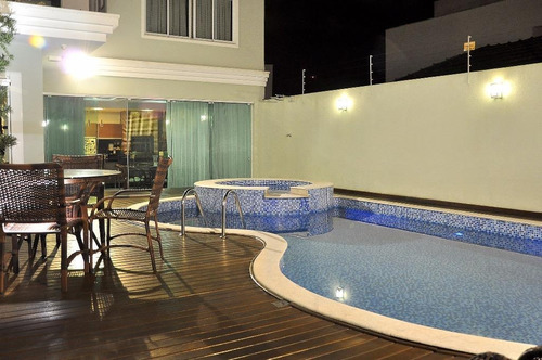 Imagem 2 de 18 de Casa Com Alto Padrão De Acabamento No Bairro Fazenda , Itajaí Sc - So0048