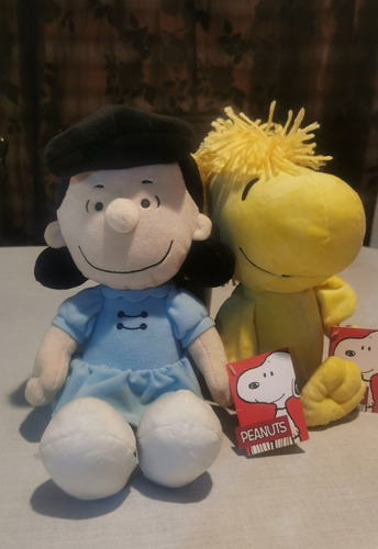 Peanuts Snoopy  Bellos Peluches Lucy Y Emilio Grandes 