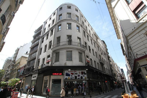 Oficina En Piso Alto. Planta Libre. Alquiler Y Venta