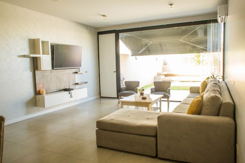 Imagen 6 de 14 de Cañuelas -hermoso Duplex En Venta