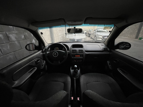 Renault Clio 1.2 Mio Confort Plus Abs Abcp