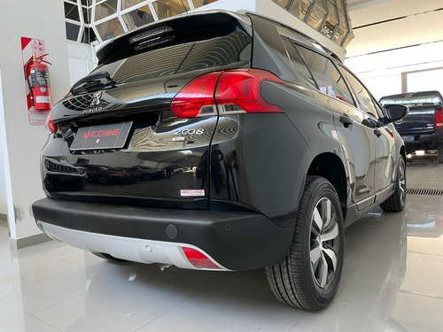 Imagen 6 de 17 de Peugeot 2008 1.6 Thp Sport
