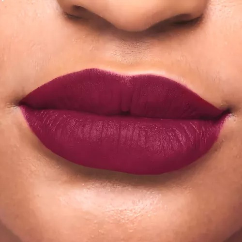 Labial Ultra Matte Tono Wild Cherry Ultra Color Avon