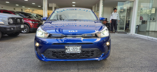 Kia Rio 5p EX L4/1.6 Man