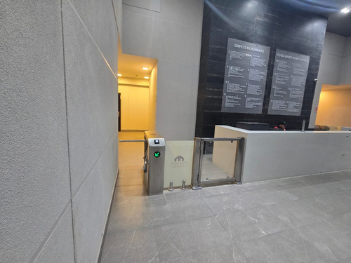 Oficina 36 Mtrs2, 2 Privados, 2 Baños, Recepción Terraza P 3