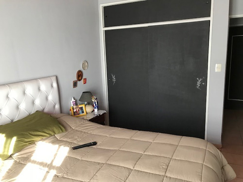 Alquilo Duplex 3 Dormitorios A 50 M De Av. Ohiggins,