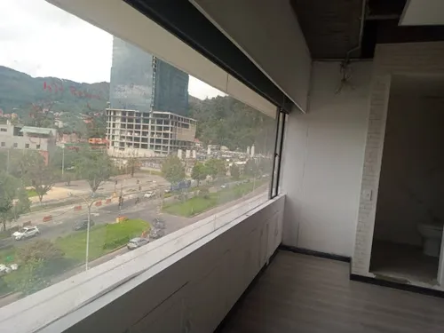 Oficinas En Arriendo Chico Navarra 90-72962