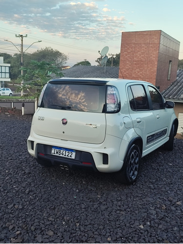 Fiat Uno 1.4 Sporting Flex Dualogic 5p