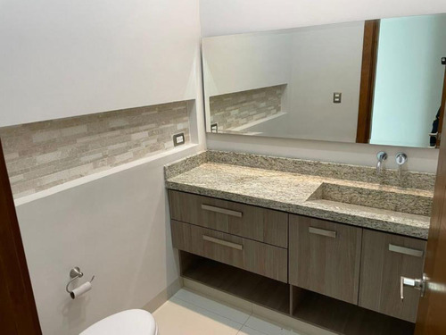Casa En Venta En Residencial Alpes, Torreón, Coahuila De Zaragoza