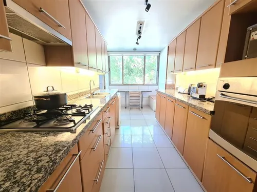 Venta Dúplex Con Jardín Vitacura: Jardín Del Este