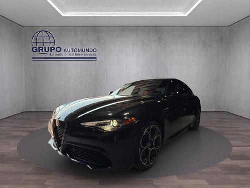Alfa Romeo Giulia 2.0 Veloce At