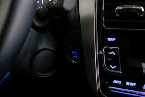 Toyota Yaris 1.5 Xl Plus Connect Cvt (flex)