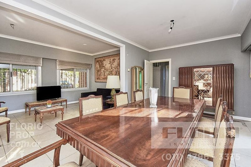 Imagen 11 de 30 de Casa En Venta En Martinez Calle Aristobulo Del Valle 200 Con Quincho Y Jardín