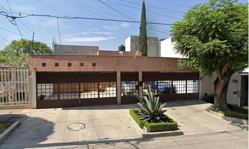 Remato Casa En Ciudad Satélite, Naucalpan.