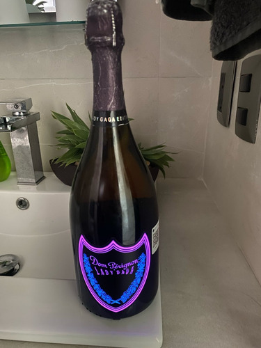 Champagne Dom Perignon Lady Gaga Luminus 750ml (Usado)