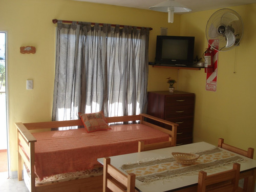 Imagen 4 de 14 de Las Grutas Alquilo A 100 Mts. Del Mar 2022-2023 P/4 Pax