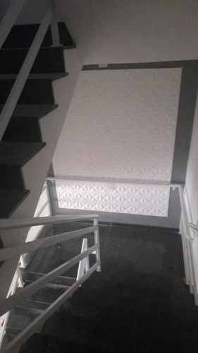 Imagem 4 de 22 de Cobertura Com 110 M² Sendo 2 Dormitórios, 1 Suíte, 2 Vagas À Venda Por R$ 408.000- Utinga - Santo André/sp - Co0980