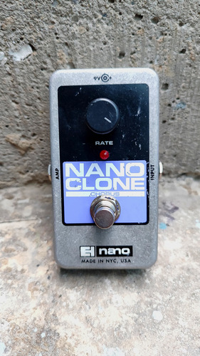 Pedal De Efecto Electro-harmonix Nano Clone