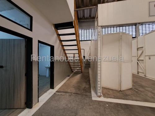 Empaquetadora: 3 Galpón Unificado En Venta En Cagua Zona Industrial Las Vegas. Ljsa 25-19413