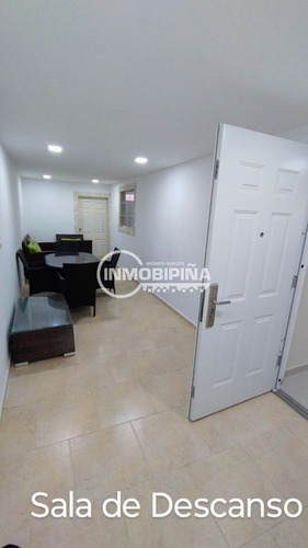 Inmobipiña Vende Townhouse En Urbanizacion Rio Negro, Av. Atlantico, Puerto Ordaz, Estado Bolivar - Lr