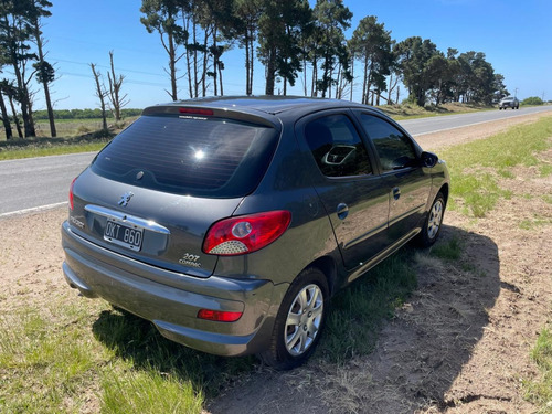 Peugeot 207 1.4 Active 75cv
