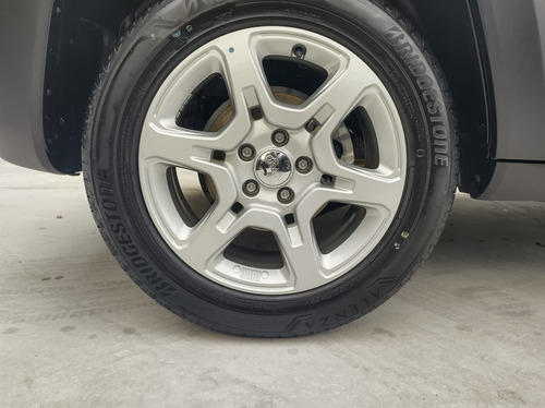 Jeep Renegade 1.8 Sport At6