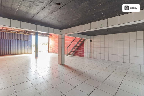 Imagem 3 de 15 de Venda De Casa Com 240m² E 3 Quartos - 31922