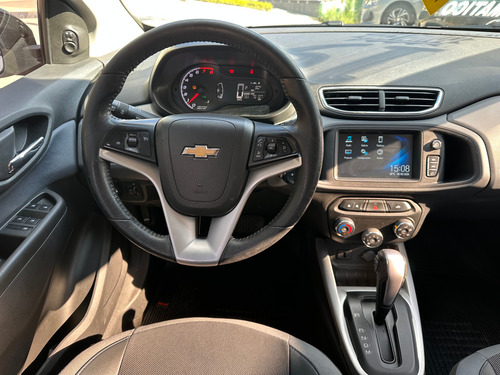 Chevrolet Onix ONIX HATCH ACTIV 1.4 8V FLEX 5P AUT.
