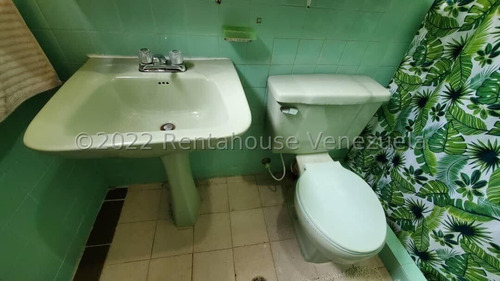 Imagen 8 de 30 de Apartamento En Venta En Barquisimeto Este, Patarata, Conservado Moderno Ammbiente, Minimalista, Codigo Flex 22-23696 Mperez 04145563884, Renta House ,