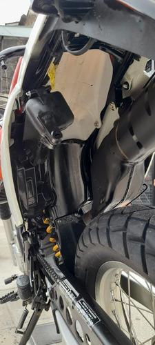 Imagen 4 de 17 de Honda Tornado 250