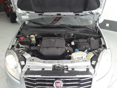 Fiat Linea Essence 1.8 16v Prata Duologic 2015 Flex 4p.