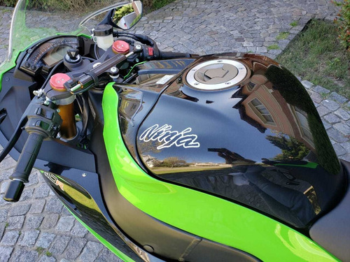 Kawasaki Zx 10 2013 - Unica