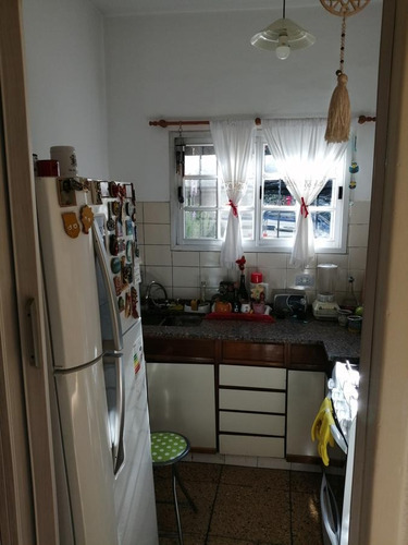 Imagen 10 de 28 de Casa Ph Ideal 2 Familias - Benito P. Galdos Al 2100 - Quilmes Oeste