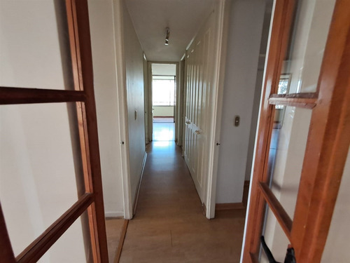 Departamento En Arriendo De 3 Dorm. En Las Condes