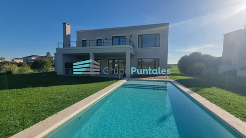 Hermosa Casa En Canning En Country La Providencia En Sector Golf 2
