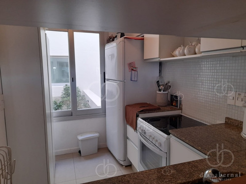 Imagen 6 de 23 de Punta Del Este , Mansa, Apartamento Con Servicios Y Bajos Costos Comunes-- Ref: 54644