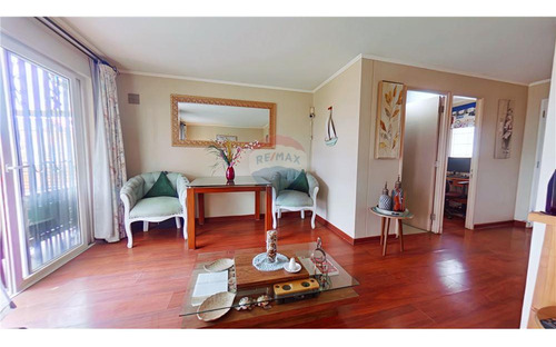 Acogedora Casa Aislada, 2 Pisos, Calle Tranquila, 3d; 3b, 2e