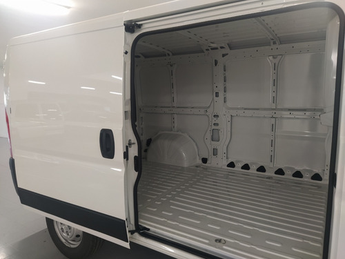 Imagen 8 de 15 de Peugeot Boxer M Hdi 0km