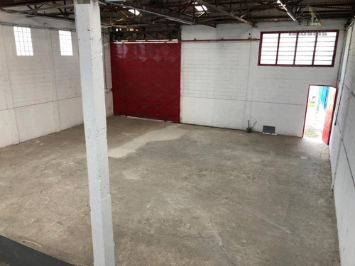 Imagem 3 de 17 de Galpão À Venda, 800 M² Por R$ 700.000,00 - Barro Branco - Arujá/sp - Ga0048